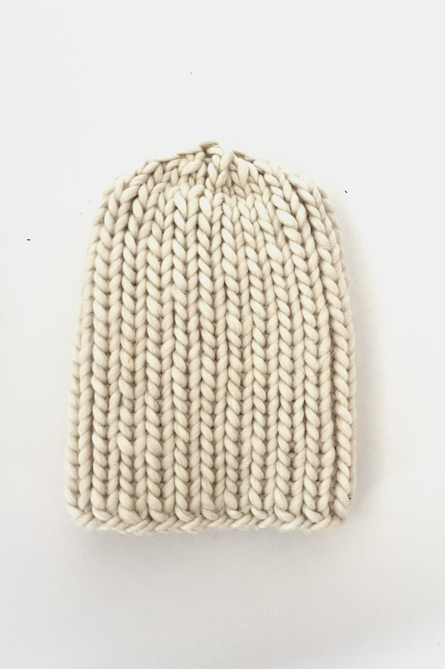 ïLD Hand Knitted Beanie - Cream